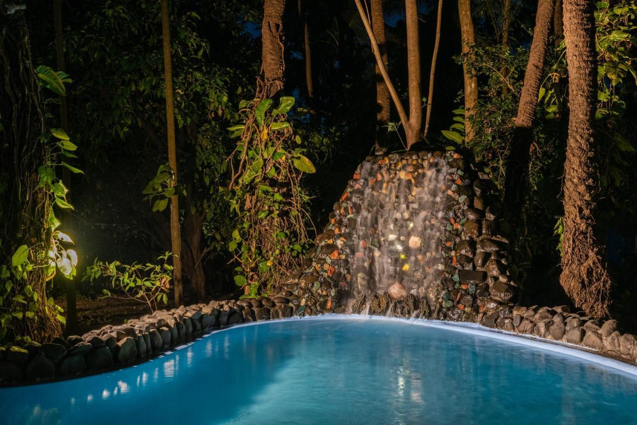 Saffronstays Chikoo Wadi- 3Bdr Pet-Friendly Villa With Pool In Boisar Eksteriør billede